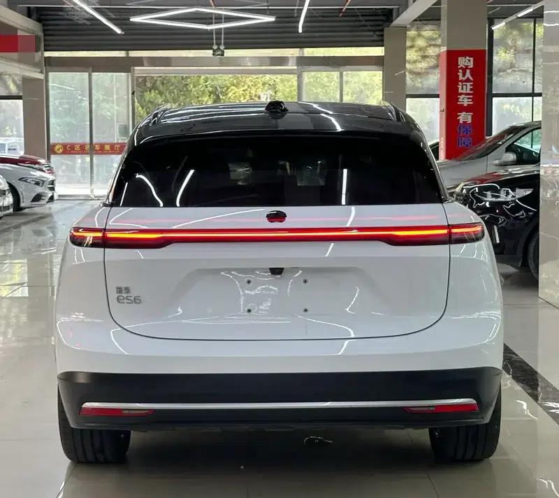 NIO ES6 2023 model 100kWh — миниатюра 5