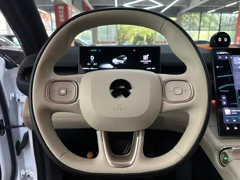 NIO ES6 2023 model 100kWh — миниатюра 8