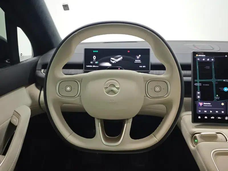 NIO ES6 2024 model 75kWh — миниатюра 16