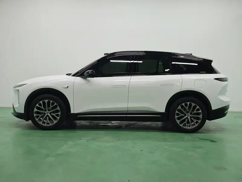 NIO ES6 2024 model 75kWh — миниатюра 4
