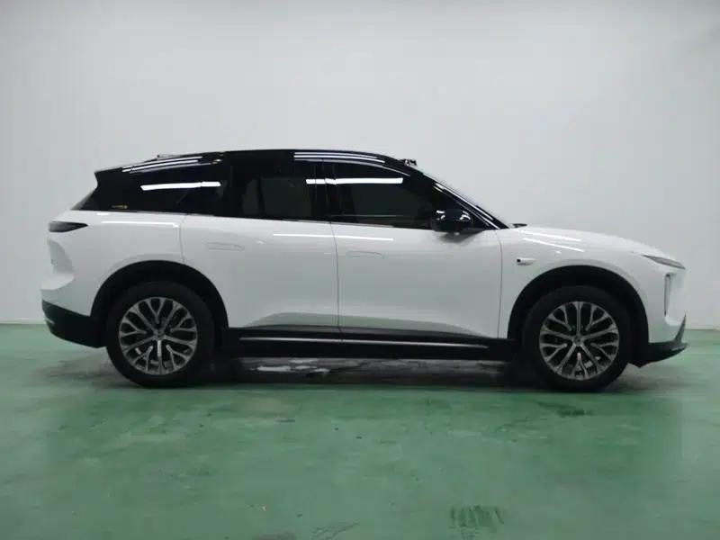 NIO ES6 2024 model 75kWh — миниатюра 8