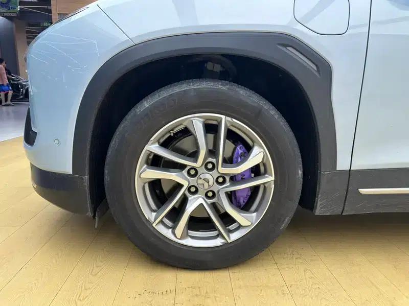 NIO ES6 2022 455KM Sport Edition — миниатюра 8