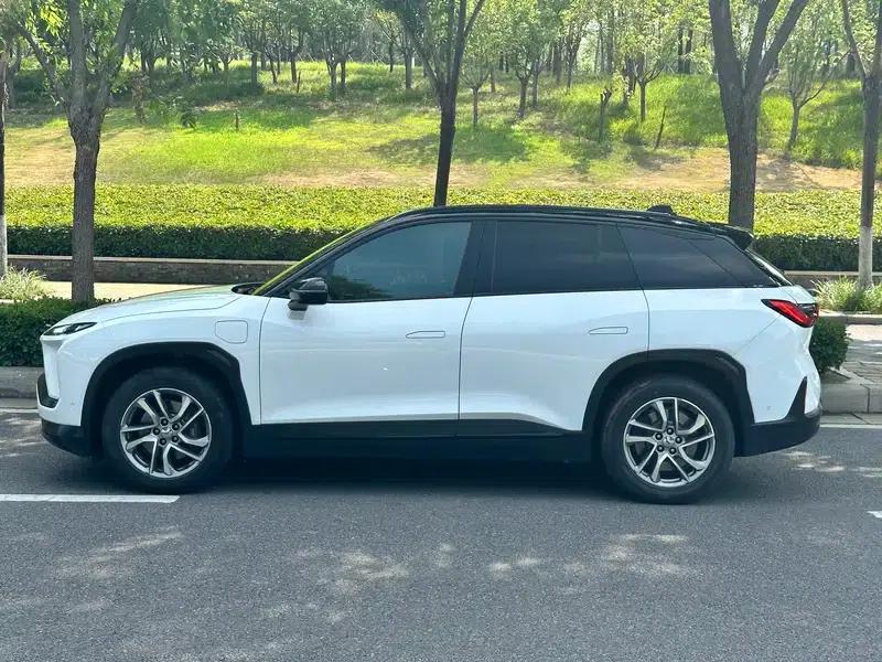 NIO ES6 2019 430KM Performance Edition — миниатюра 4