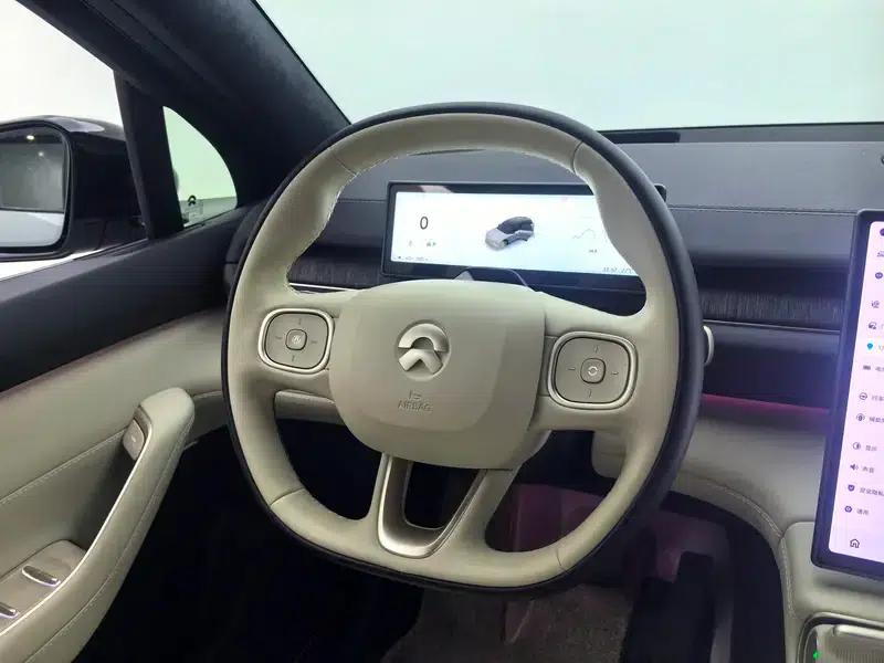 NIO ES6 2024 model 75kWh — миниатюра 16