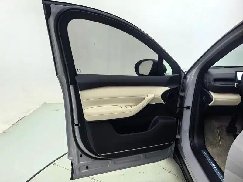 NIO ES6 2024 model 75kWh — миниатюра 25