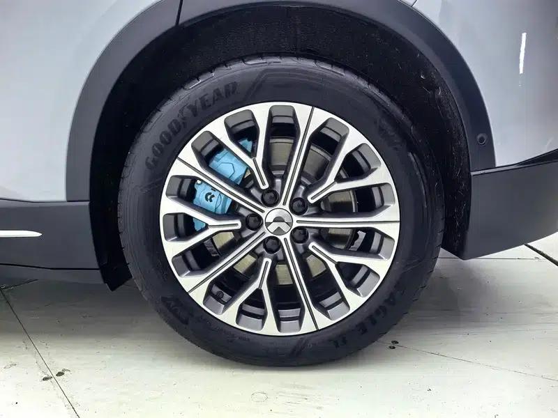 NIO ES6 2024 model 75kWh — миниатюра 9