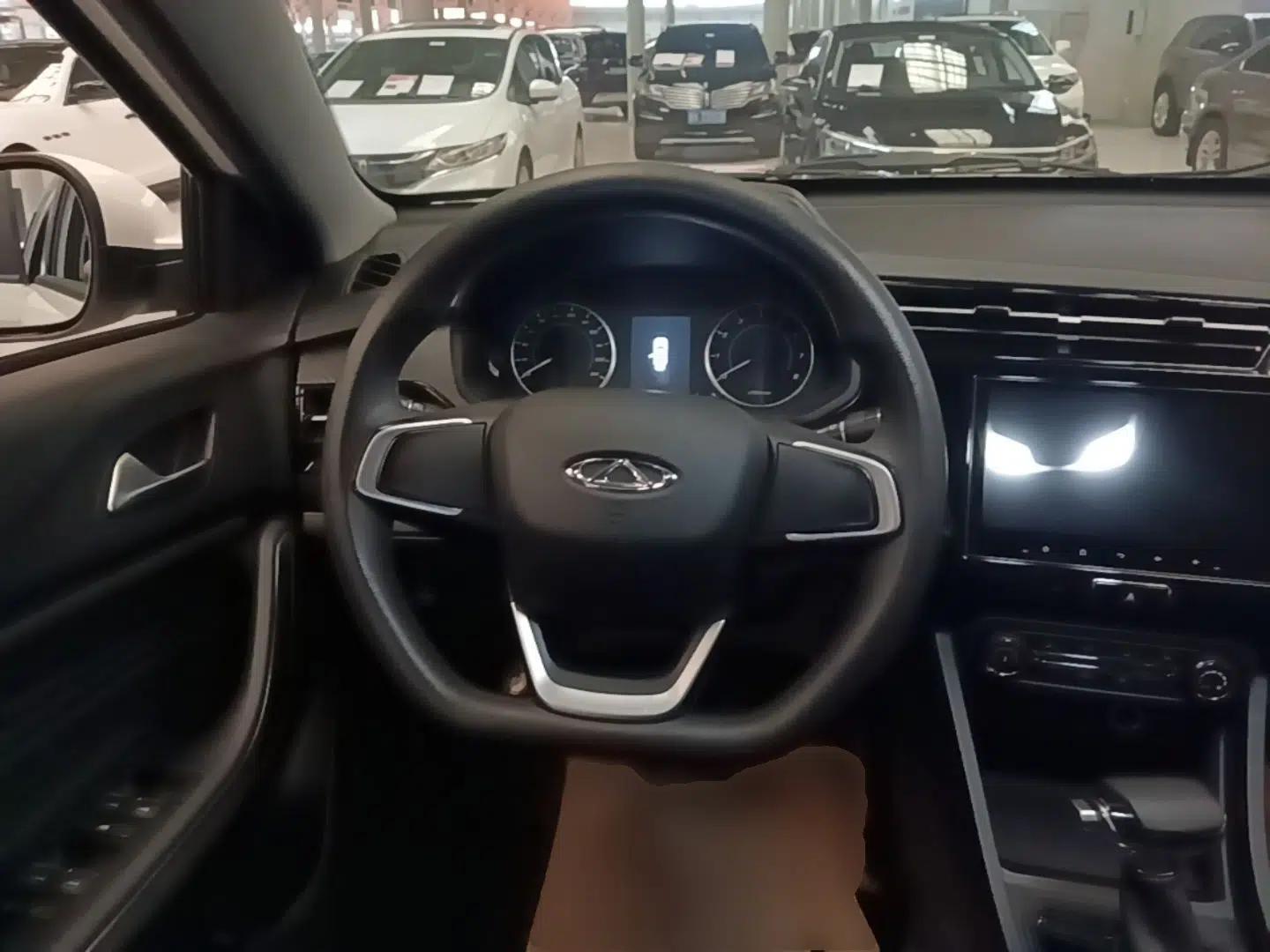 Chery Tiggo 3X 2024 1.5L CVT Excellence Edition — миниатюра 13