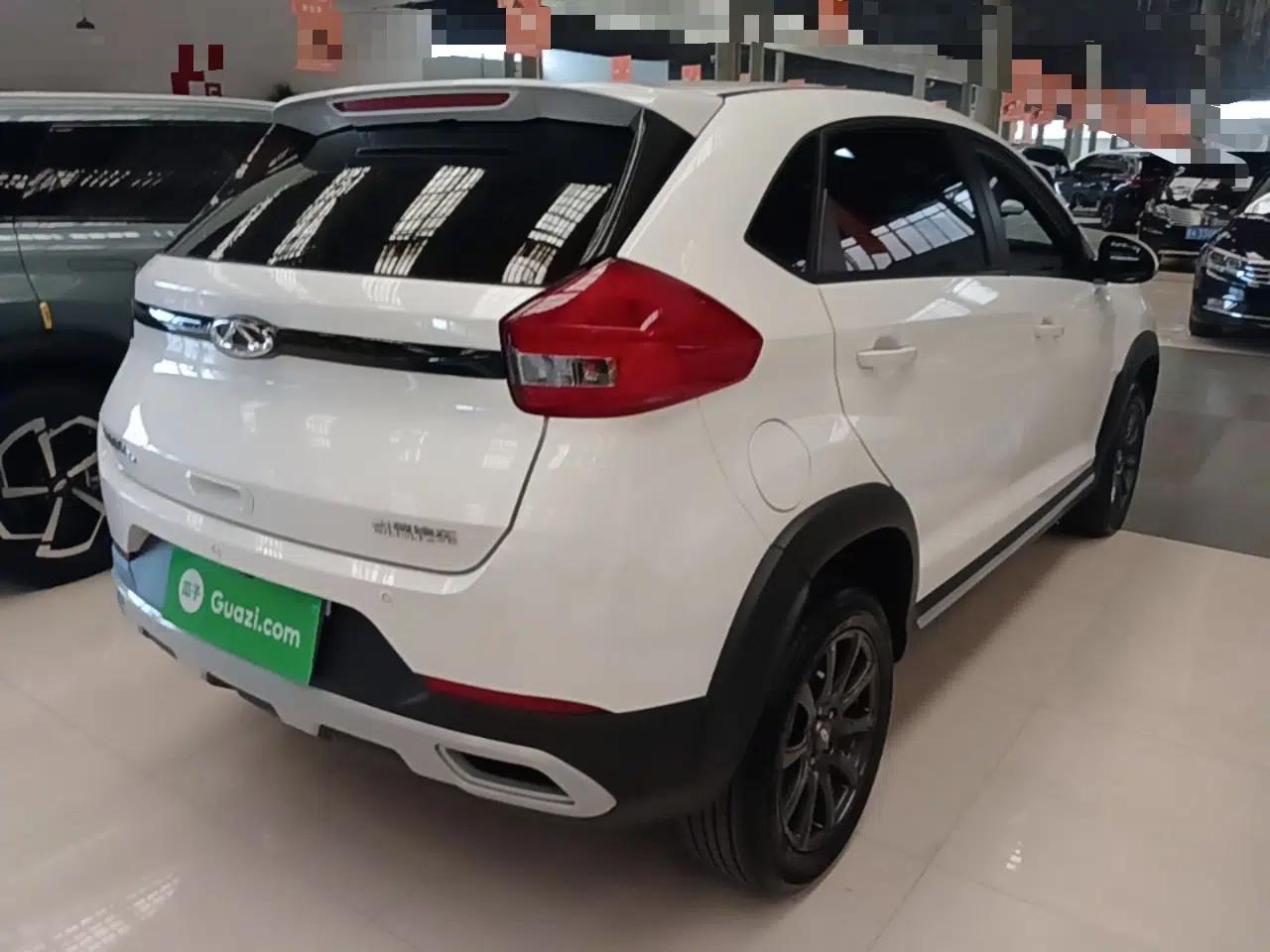 Chery Tiggo 3X 2024 1.5L CVT Excellence Edition — миниатюра 6