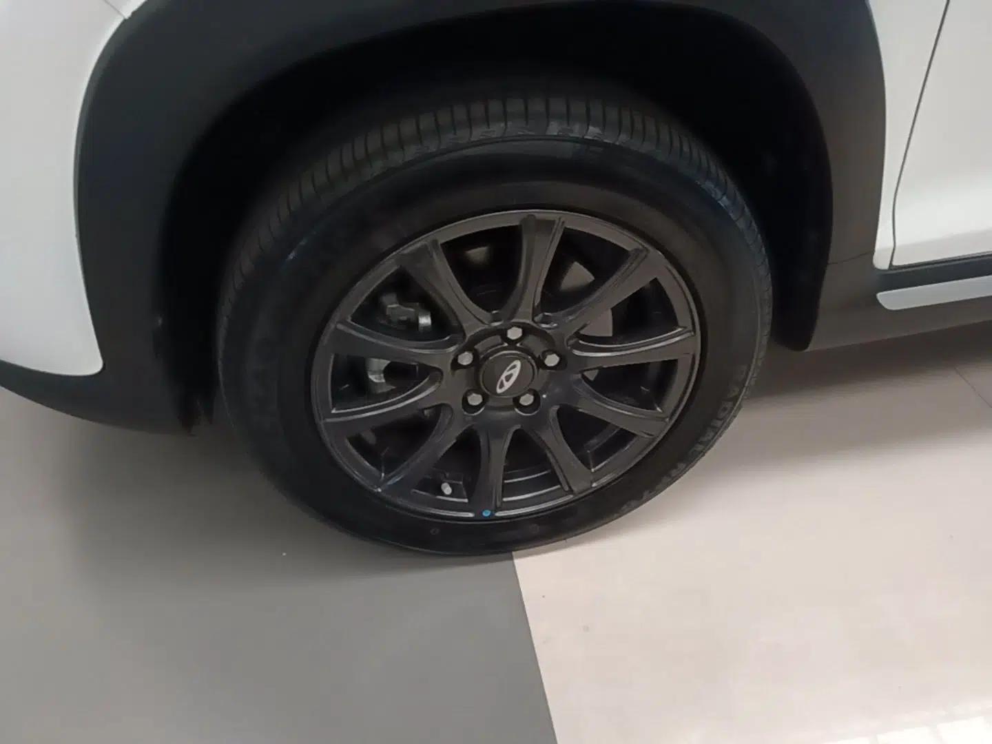 Chery Tiggo 3X 2024 1.5L CVT Excellence Edition — миниатюра 10