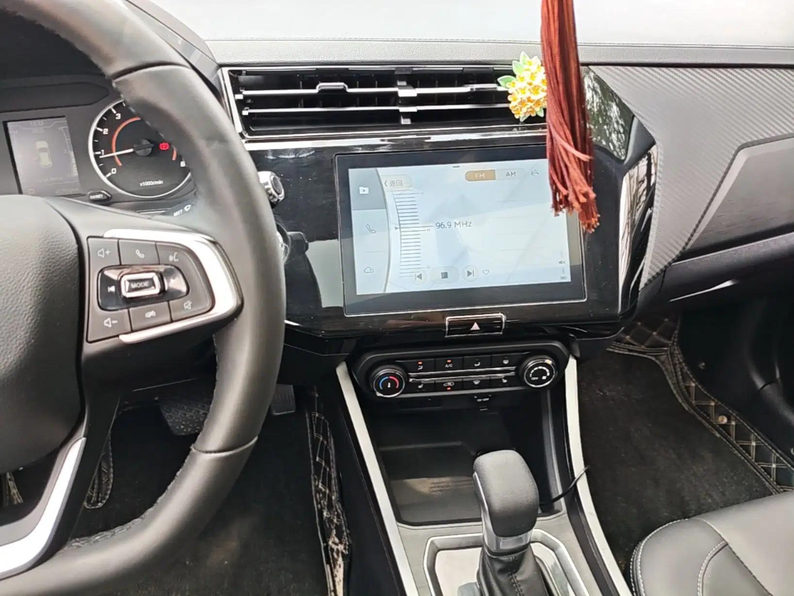 Chery Tiggo 3X 2021 PLUS 1.5L CVT Zhenxing Songzi Edition — миниатюра 20