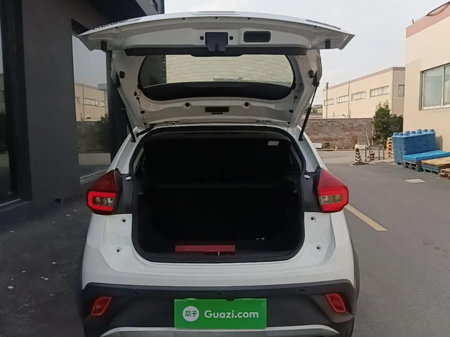 Chery Tiggo 3X 2018 1.5L Manual Elite Edition — миниатюра 22