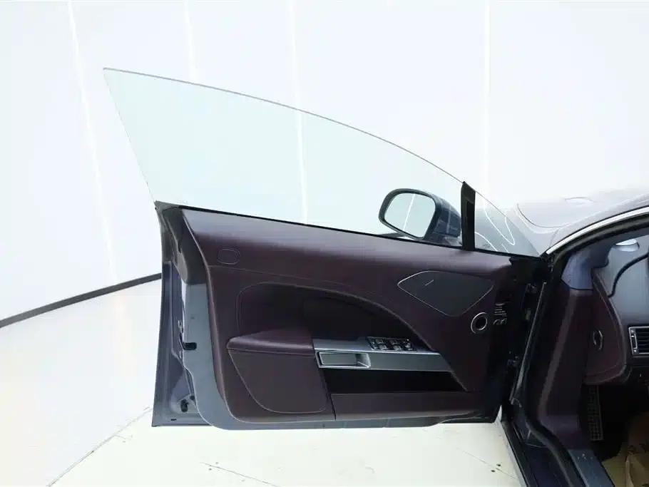 2010 Rapide 6.0L — миниатюра 21