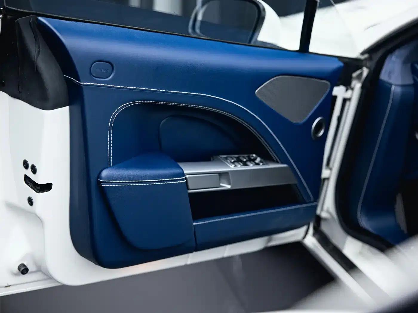 Rapide 2016 6.0L Rapide Great Britain Edition — миниатюра 13
