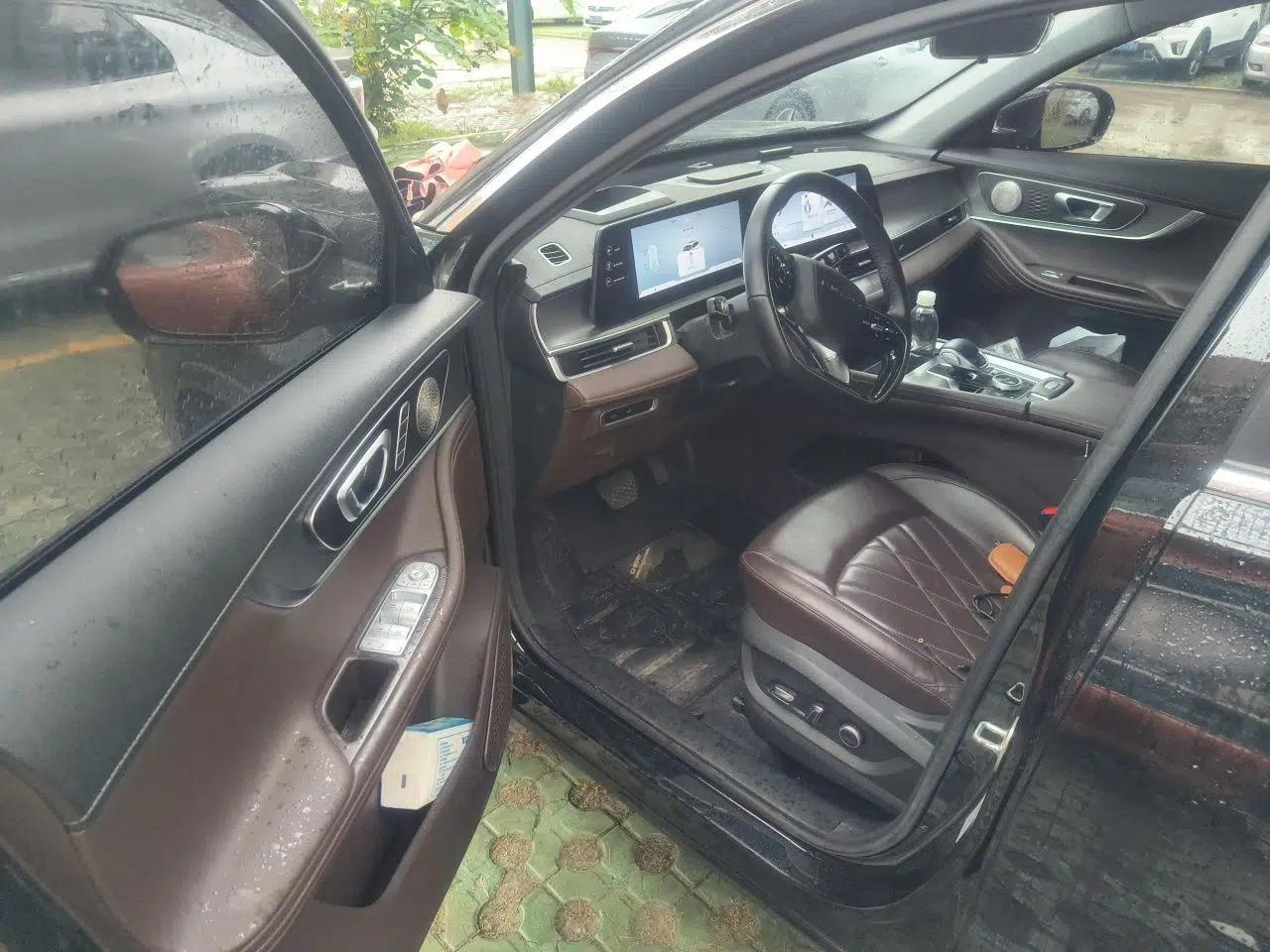 Chery Tiggo 8 PRO 2024 Champion Edition 390T Two-Wheel Drive Aoshi Version 5 Seats — миниатюра 16