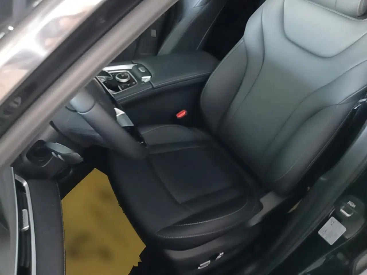 Chery Tiggo 8 PRO 2025 290T Two-Wheel-Drive Luxury Edition — миниатюра 17