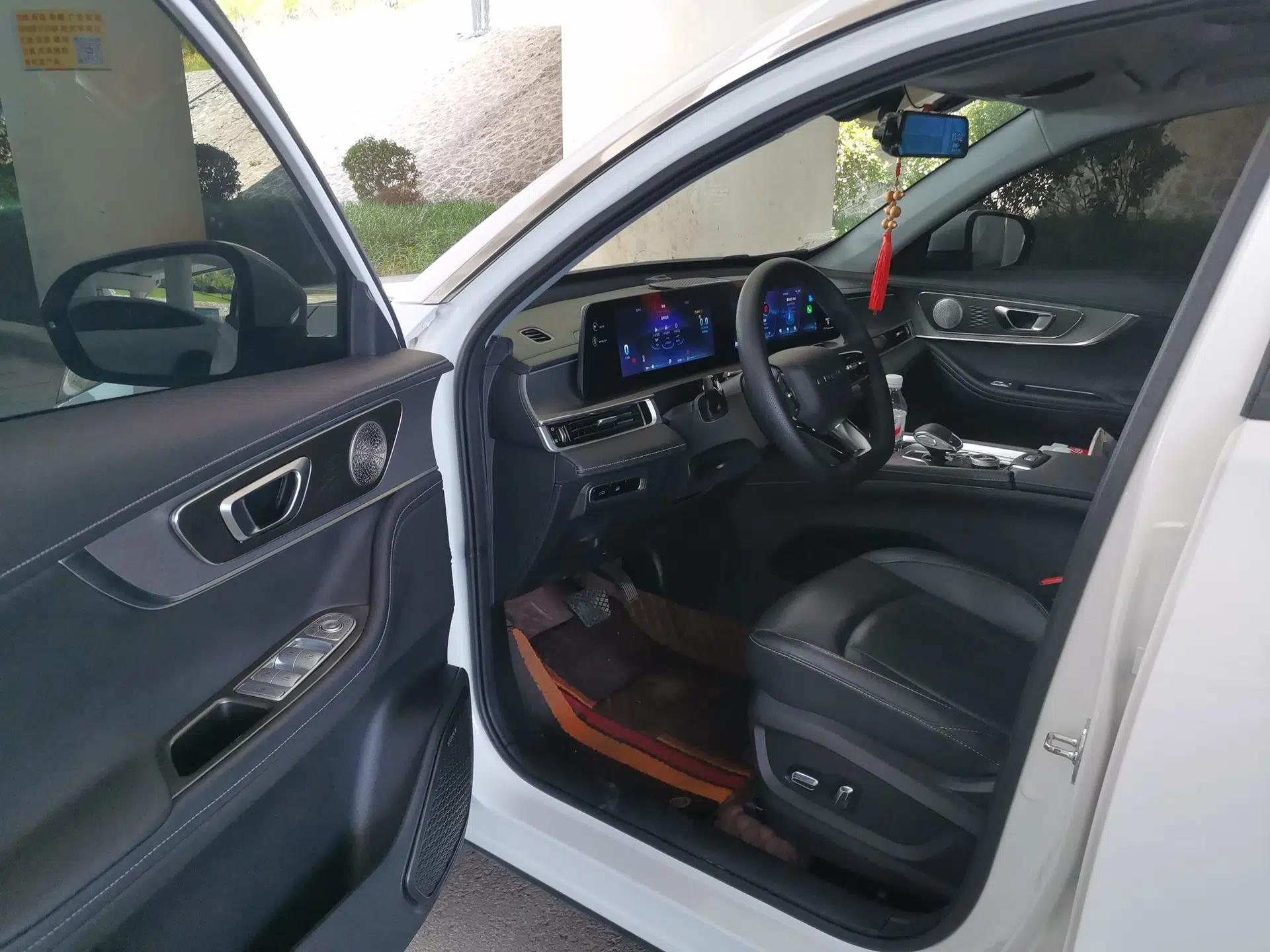 Chery Tiggo 8 PRO 2022 290T Two-Wheel Drive Sky Dome Edition 5 Seats — миниатюра 16