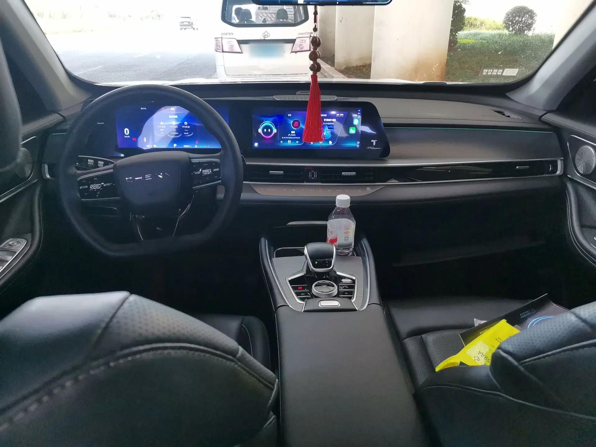 Chery Tiggo 8 PRO 2022 290T Two-Wheel Drive Sky Dome Edition 5 Seats — миниатюра 9