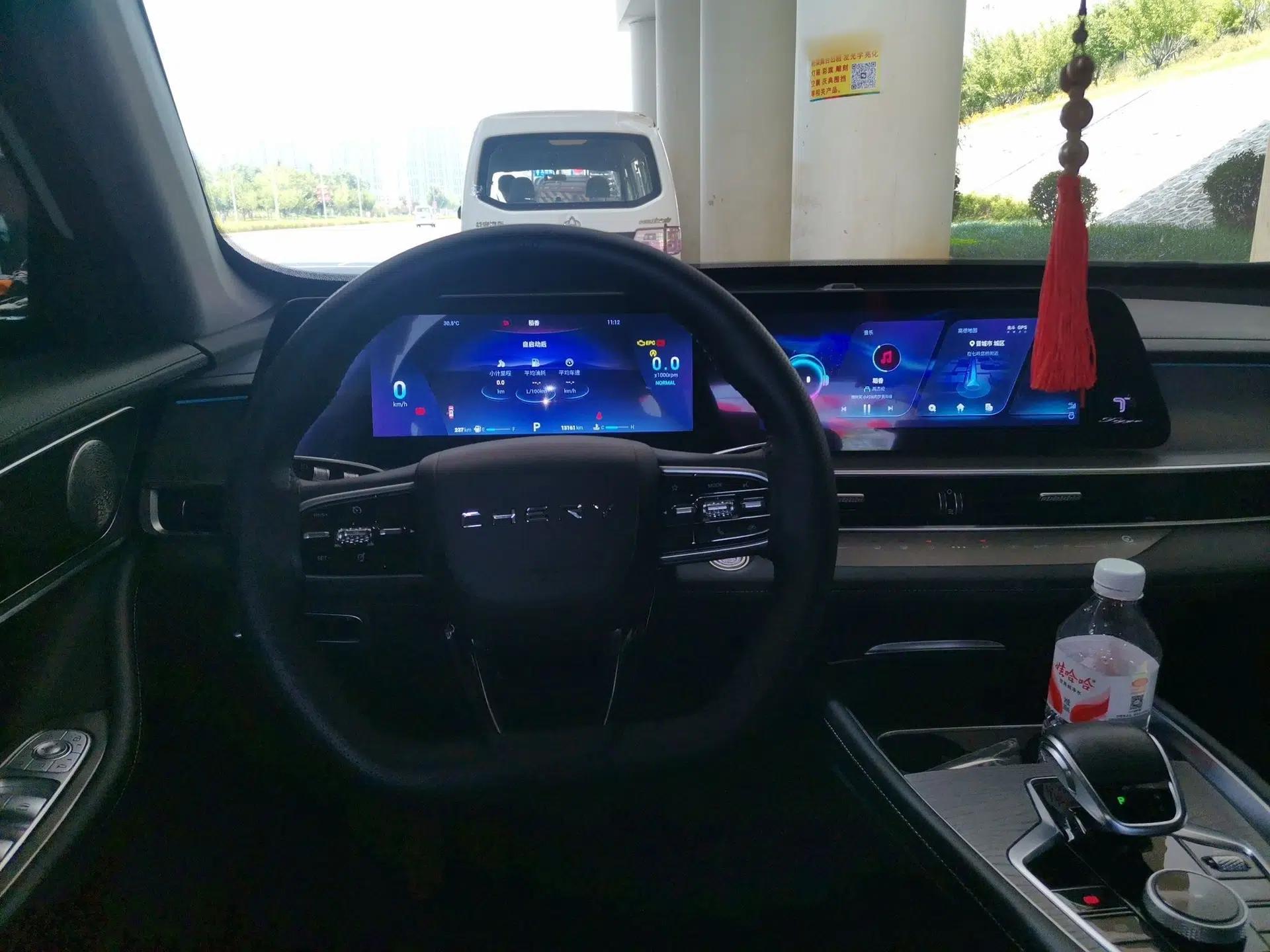 Chery Tiggo 8 PRO 2022 290T Two-Wheel Drive Sky Dome Edition 5 Seats — миниатюра 10