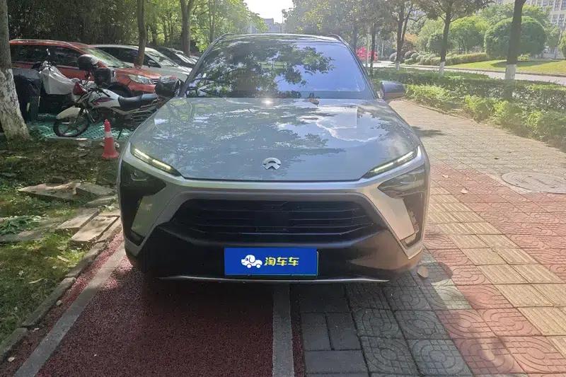 NIO ES8 2020 415KM Signature Edition (Six Seats) — миниатюра 2