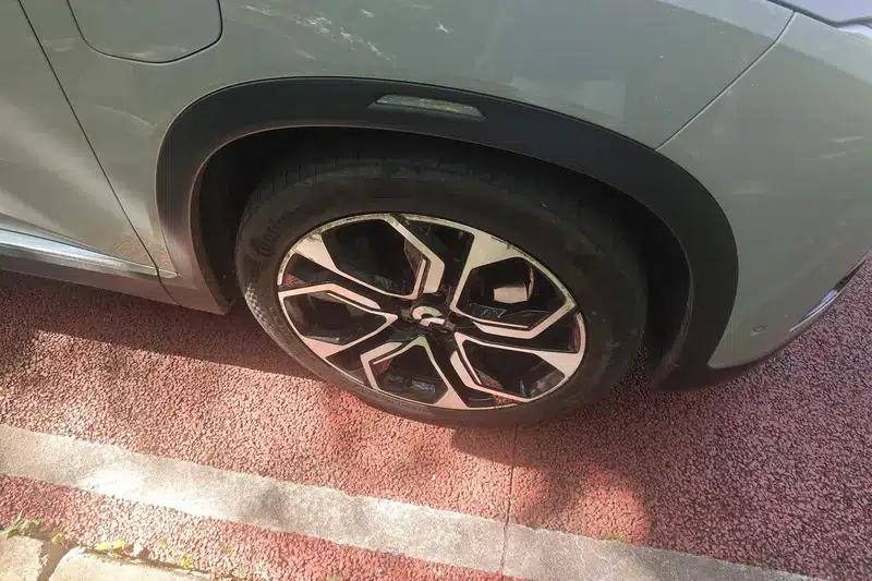 NIO ES8 2020 415KM Signature Edition (Six Seats) — миниатюра 7