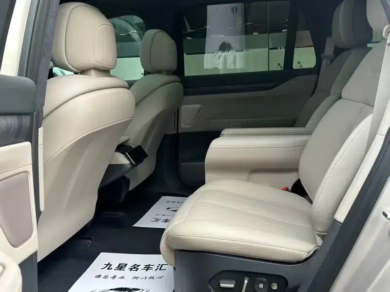 NIO ES8 2023 model 75kWh — миниатюра 9