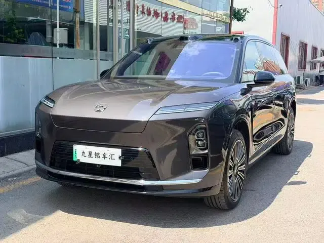 NIO ES8 2026 Model Six-Seat Executive Luxury Edition