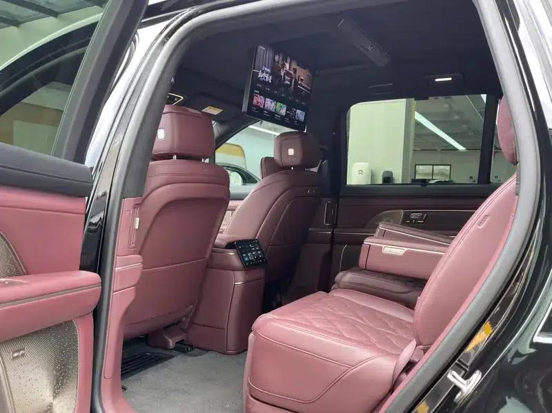 NIO ES8 2026 Model Six-Seat Executive Luxury Edition — миниатюра 21