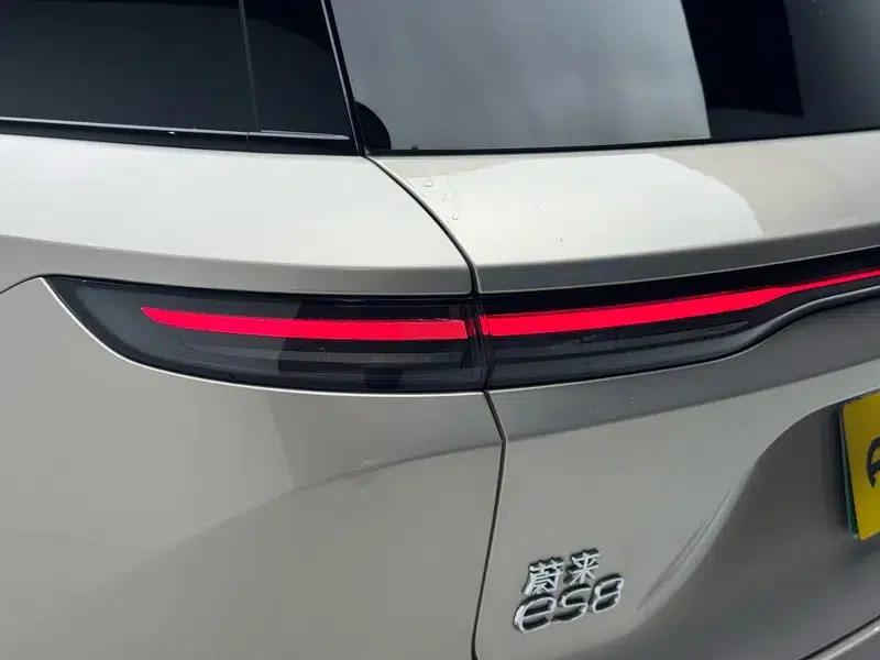 NIO ES8 2023 model 75kWh — миниатюра 13