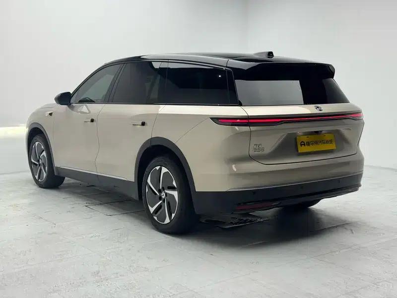 NIO ES8 2023 model 75kWh — миниатюра 5
