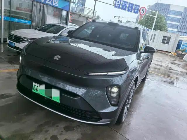 NIO ES8 2024 model 75kWh
