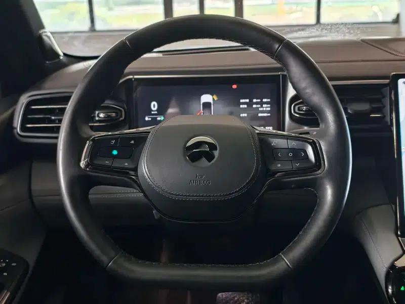 NIO ES8 2020 415KM Signature Edition (Six Seats) — миниатюра 7