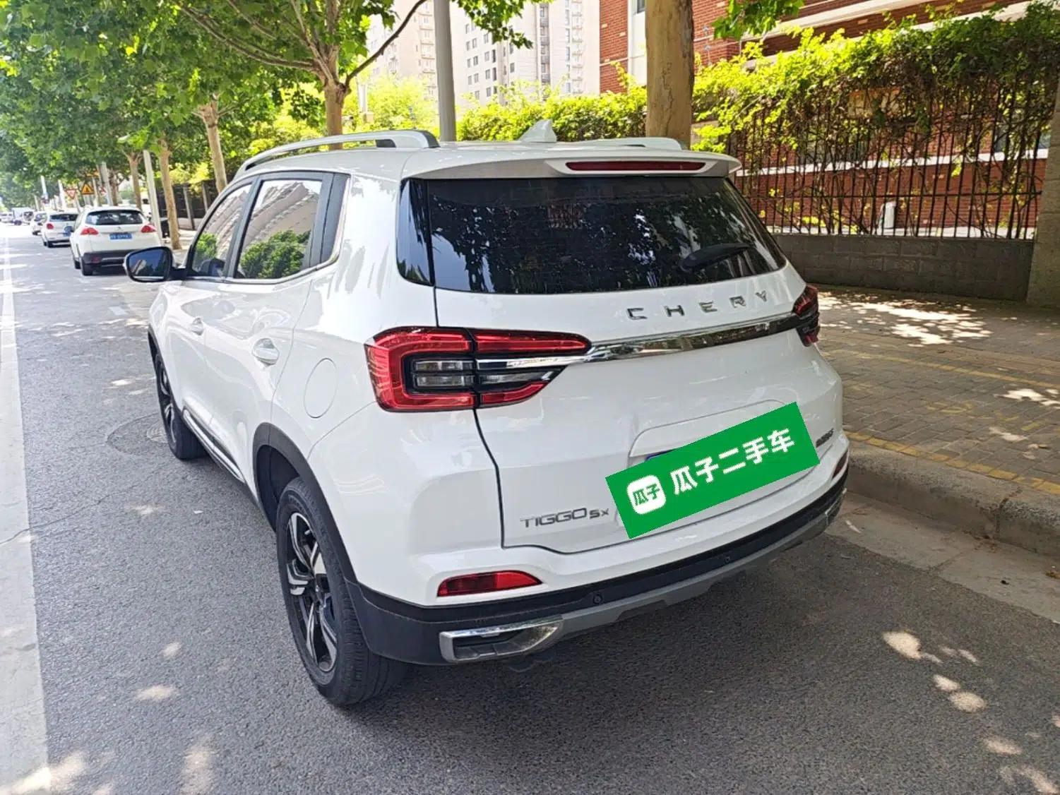 Chery Tiggo 5x 2020 1.5L CVT Luxury Edition — миниатюра 4