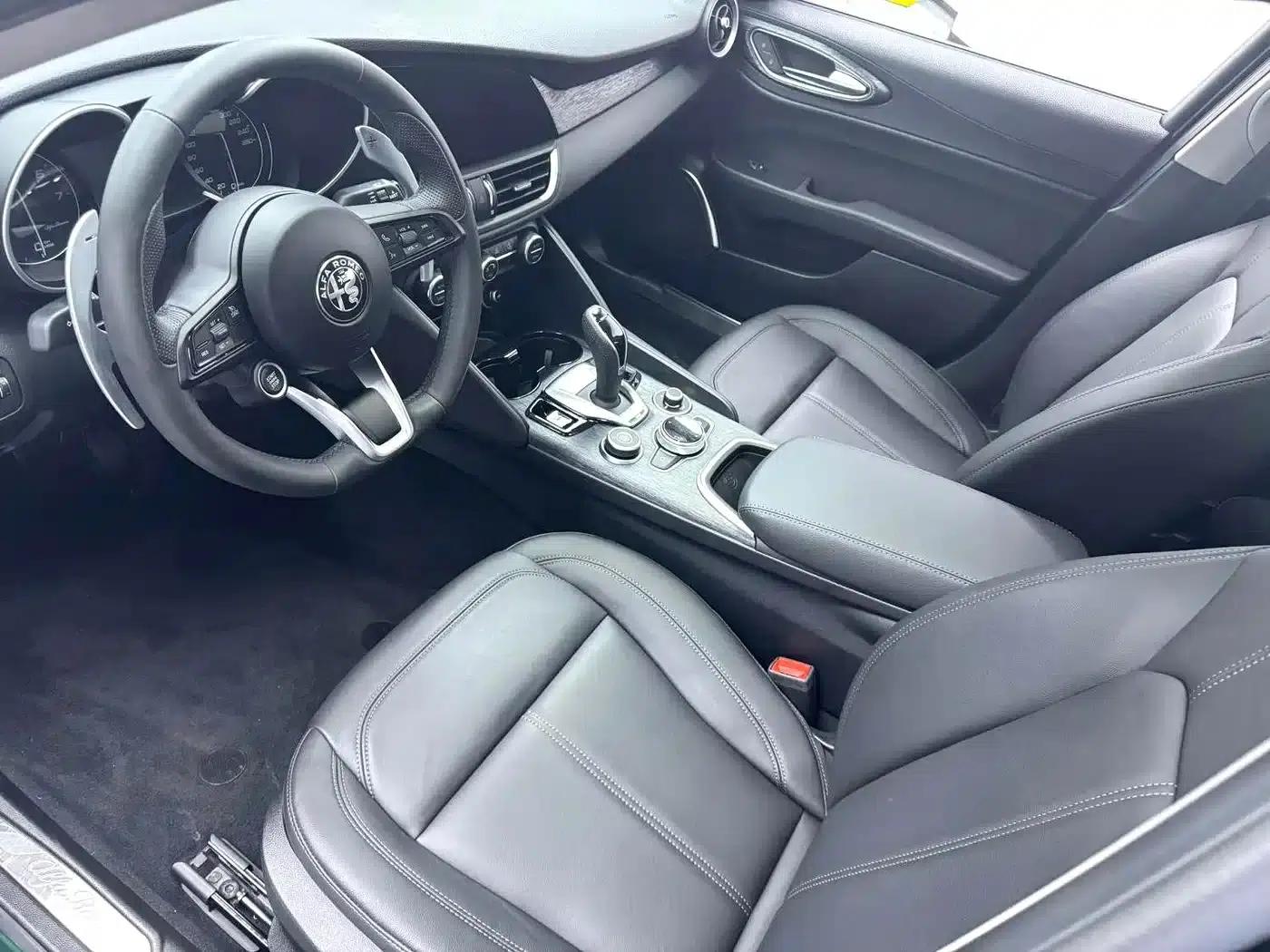 Giulia Juliet 2021 2.0T 280HP Luxury Edition — миниатюра 4