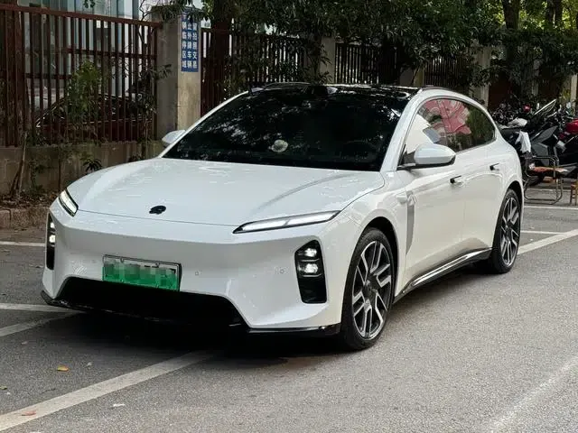 NIO ET5T 2026 Model 100kWh Natural Wonderland Edition