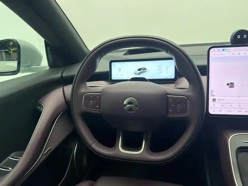 NIO ET5T 2025 model 75kWh — миниатюра 16