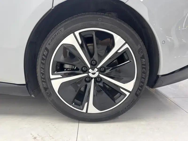 NIO ET5T 2025 model 75kWh — миниатюра 9