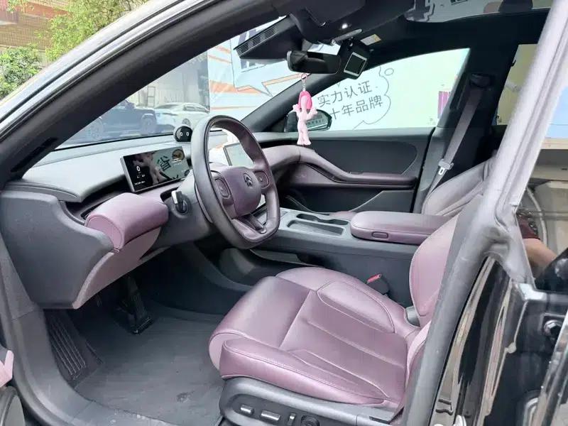 NIO ET5T 2024 model 75kWh — миниатюра 8