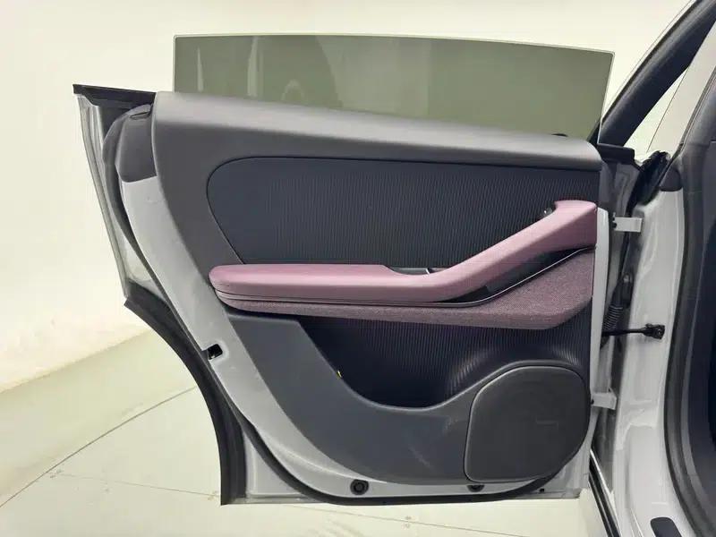 NIO ET5T 2023 model 75kWh — миниатюра 27