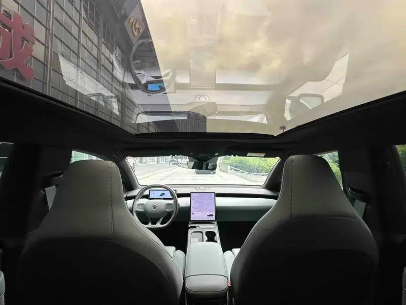 NIO ET5T 2024 model 75kWh — миниатюра 17