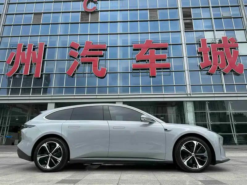 NIO ET5T 2024 model 75kWh — миниатюра 8