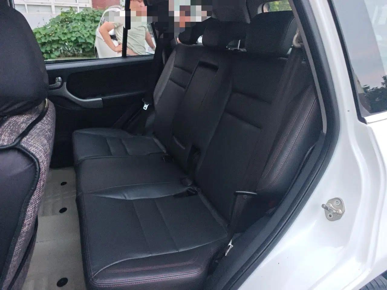 Chery Tiggo 3 2015 1.6L Manual Zhishang Sport Edition — миниатюра 14