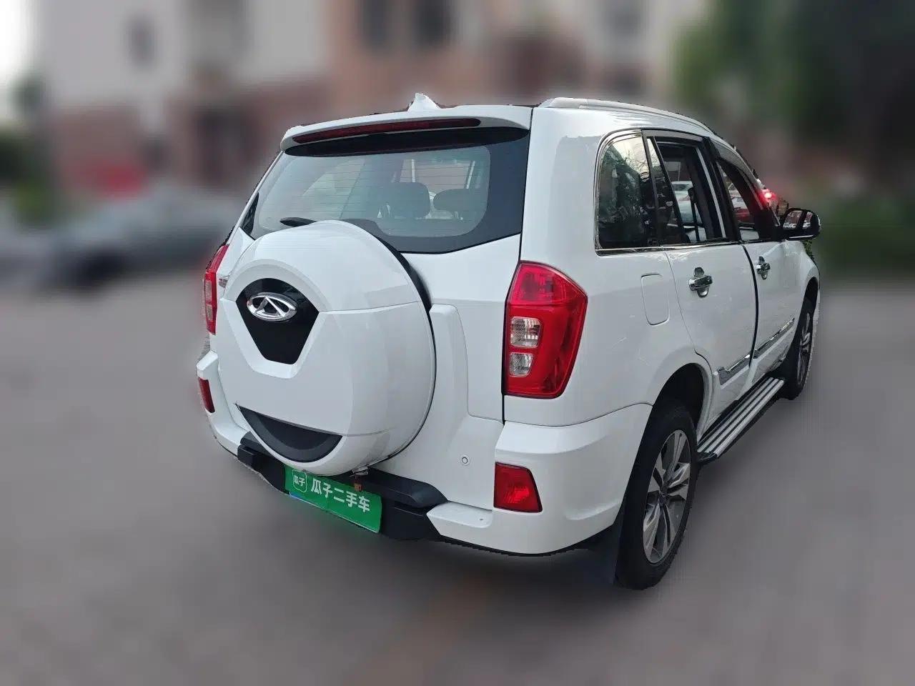 Chery Tiggo 3 2015 1.6L Manual Zhishang Sport Edition — миниатюра 4