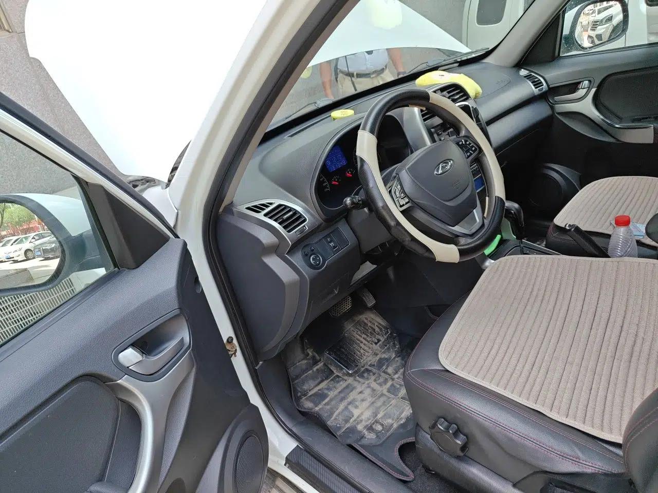 Chery Tiggo 3 2014 1.6L CVT ZhiShang Edition — миниатюра 16