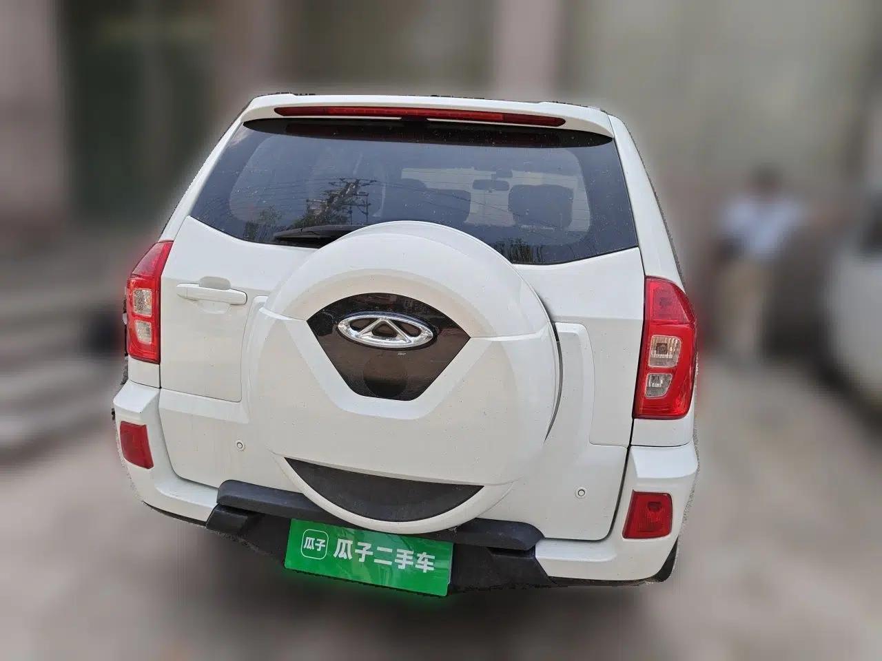 Chery Tiggo 3 2014 1.6L CVT ZhiShang Edition — миниатюра 5