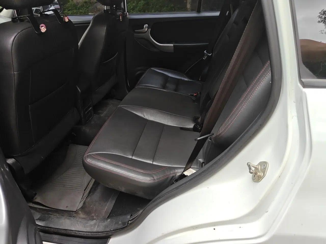 Chery Tiggo 3 2014 1.6L CVT ZhiShang Edition — миниатюра 17