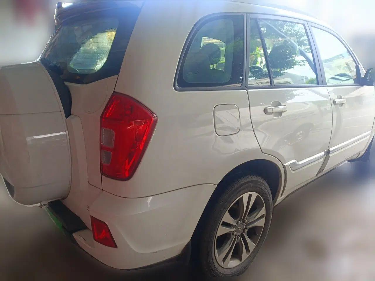 Chery Tiggo 3 2014 1.6L Manual Zhishang Edition — миниатюра 6