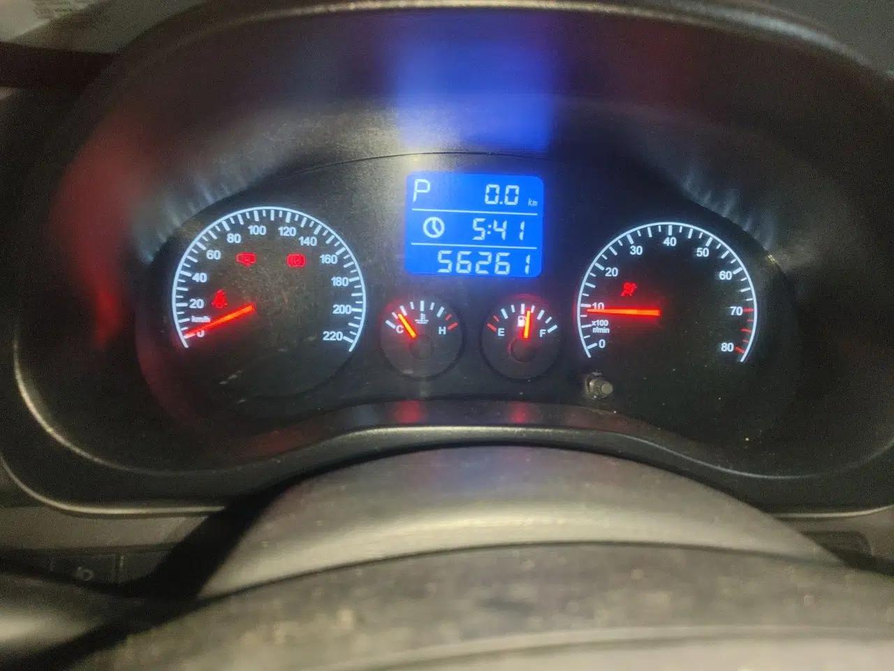 Chery Tiggo 3 2014 1.6L CVT ZhiShang Edition — миниатюра 12