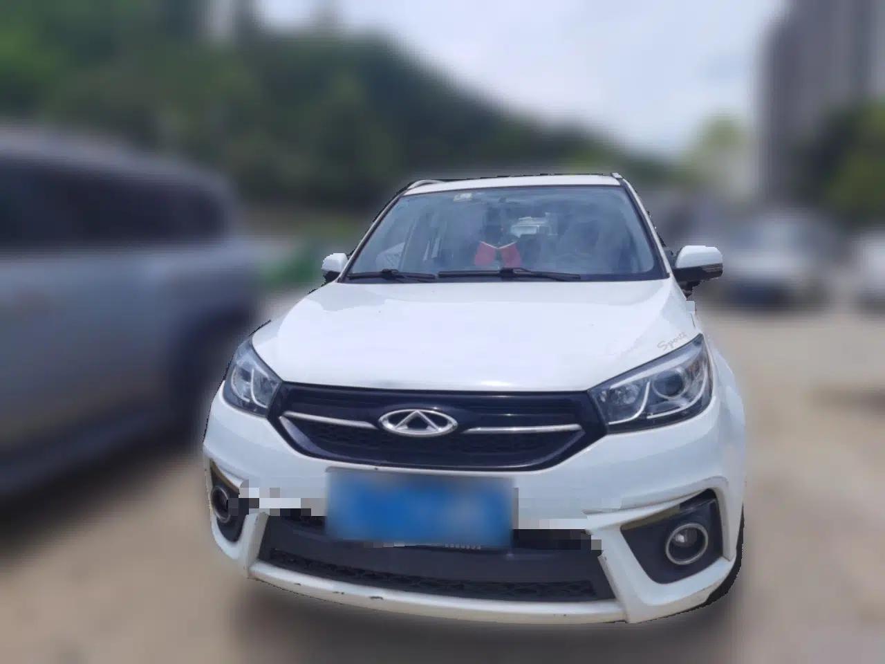 Chery Tiggo 3 2016 1.6L CVT Fashion Edition — миниатюра 2