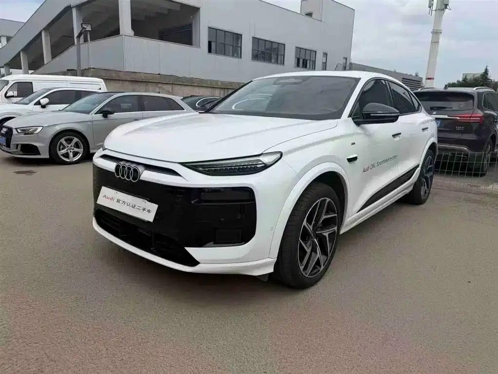 Audi Q6L Sportback e-tron 2026 First Edition — миниатюра 1