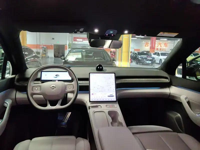 NIO EC6 2023 model 75kWh — миниатюра 15